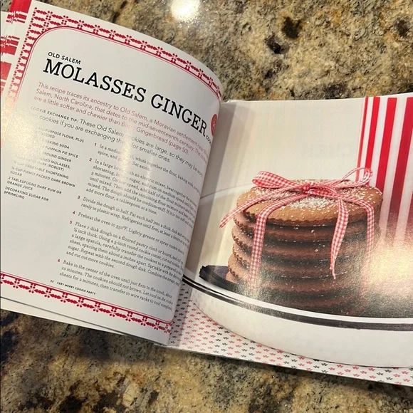 Very Merry Cookie Party Book - Christmas Cookie Recipes and party planning ideas - Picture 5 of 6